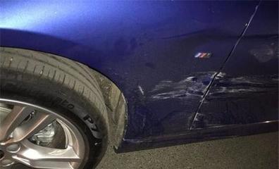 湖南一輛30萬寶馬3系發(fā)生事故,車主下車一看,頓時(shí)掛不住臉!
